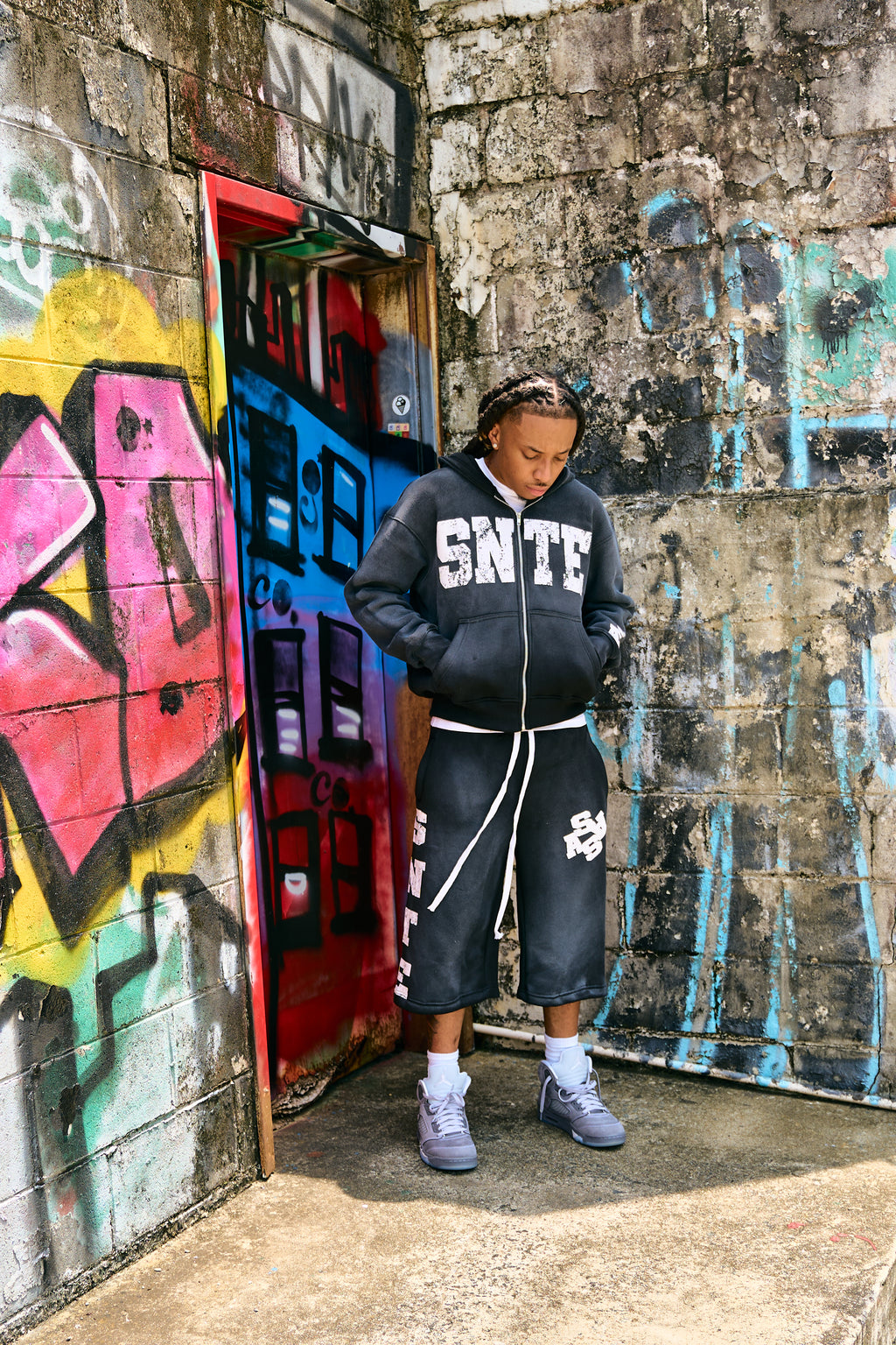 Black 3/4 Quarter Set Jackets